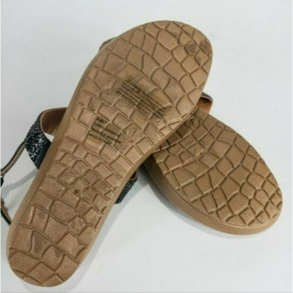 Olivia Miller Beach Dreams Sandals -7 - Picture 4 of 4